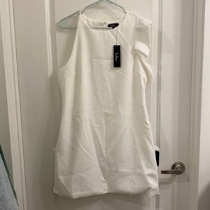 Lulu’s one shoulder white dress, size XL, never worn